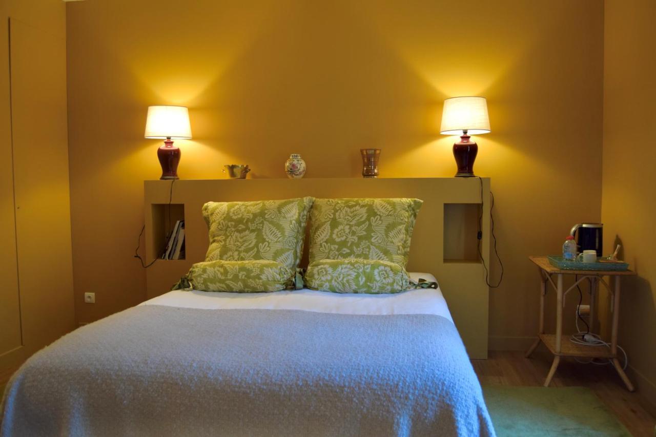 Cottages De Chateau De Vaux Yvre-l'Eveque ภายนอก รูปภาพ