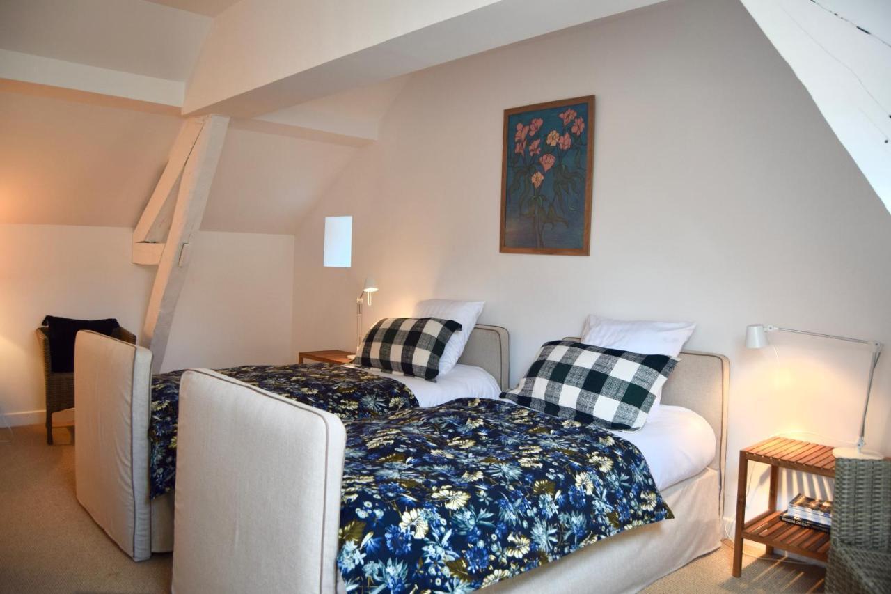 Cottages De Chateau De Vaux Yvre-l'Eveque ภายนอก รูปภาพ